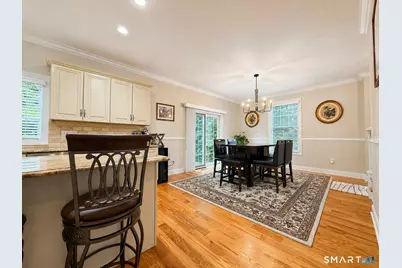24 Warsaw Street, Fairfield, CT 06825 - Photo 6