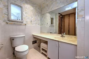 690 Forest Rd, West Haven, CT 06516 - Photo 26
