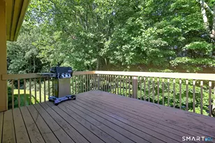 690 Forest Rd, West Haven, CT 06516 - Photo 20