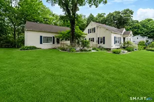 413 Watertown Rd, Middlebury, CT 06762 - Photo 2