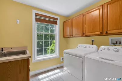 1 Crystal Terrace, Woodbridge, CT 06525 - Photo 18