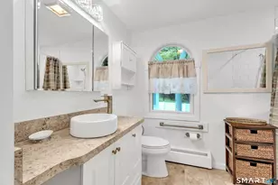 95 Cass Ave, Wallingford, CT 06492 - Photo 16