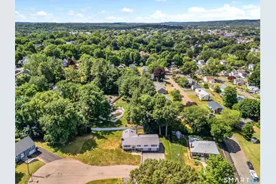 95 Cass Avenue, Wallingford, CT 06492 - Photo 32