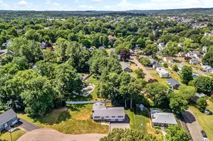 95 Cass Ave, Wallingford, CT 06492 - Photo 32
