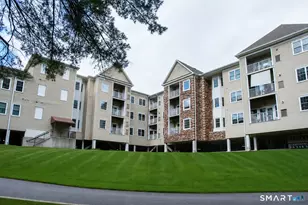 1 West St, Simsbury, CT 06070 - Photo 26