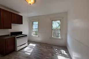 184 Fairview St, New Britain, CT 06051 - Photo 6