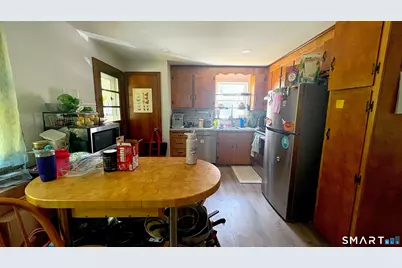 6 Lafayette Street, Enfield, CT 06082 - Photo 8
