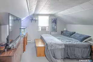 14 Auburn St, Danbury, CT 06810 - Photo 10