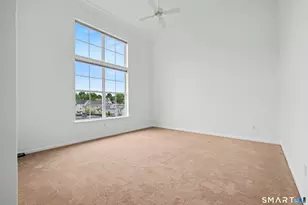 25 Adams Ave, Stamford, CT 06902 - Photo 12