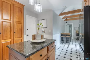 195 Luanne Rd, Stratford, CT 06614 - Photo 14