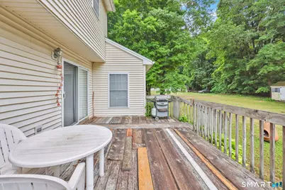34 Laurel Street, Enfield, CT 06082 - Photo 38