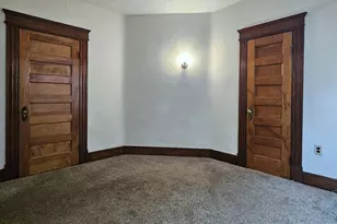 109 Blanchard St, Waterbury, CT 06705 - Photo 10