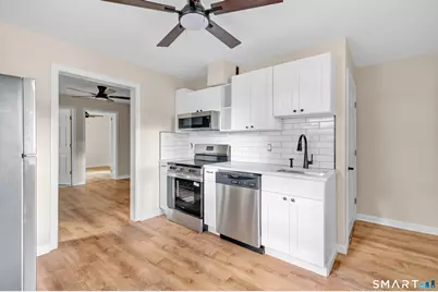 150-152 Alexander Drive, Bridgeport, CT 06606 - Photo 16
