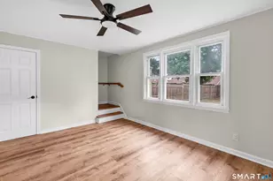 150-152 Alexander Dr, Bridgeport, CT 06606 - Photo 6