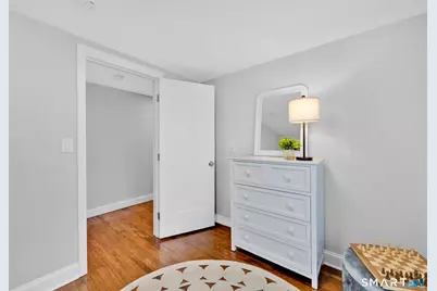 30 Avondale Road, West Hartford, CT 06117 - Photo 20