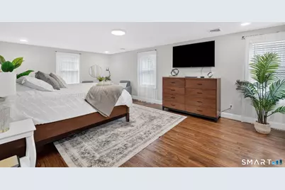 30 Avondale Road, West Hartford, CT 06117 - Photo 14