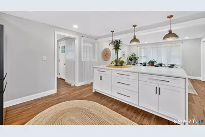 30 Avondale Road, West Hartford, CT 06117 - Photo 10