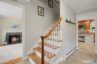 45 Pheasant Lane, Fairfield, CT 06824 - Photo 4