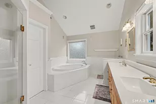 567 Danbury Rd, Wilton, CT 06897 - Photo 24