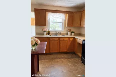 158 Leetes Island Road, Branford, CT 06405 - Photo 4