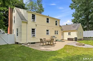 15 Liberty St, Manchester, CT 06040 - Photo 28