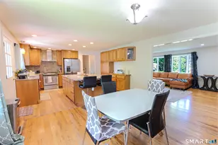 10 Eastwood Rd, West Hartford, CT 06117 - Photo 8