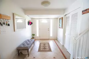 10 Eastwood Rd, West Hartford, CT 06117 - Photo 4