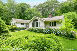 80 Wake Robin Ln, Stamford, CT 06903 - Photo 2