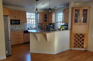 19 Grand Ave, New Haven, CT 06513 - Photo 12