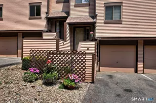 196 New Haven Ave, Derby, CT 06418 - Photo 1