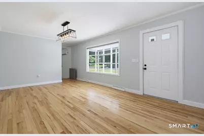 16 Crestview Terrace, Wallingford, CT 06492 - Photo 6