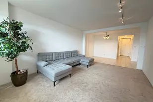 71 Strawberry Hill Ave, Stamford, CT 06902 - Photo 1