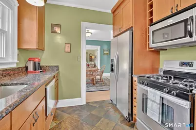1391 Boulevard, West Hartford, CT 06119 - Photo 14