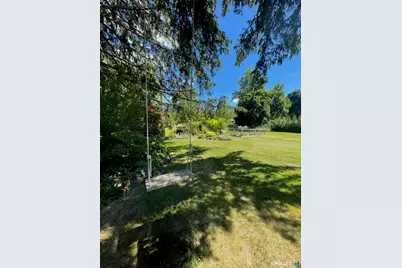 135 Spoonville Road, East Granby, CT 06026 - Photo 32