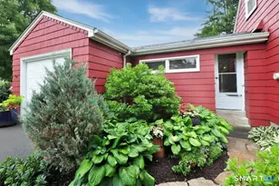 135 Spoonville Rd, East Granby, CT 06026 - Photo 2