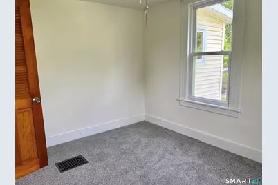 14 Stoddard Street, Seymour, CT 06483 - Photo 6