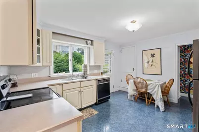 65 Deerfield Avenue, Middletown, CT 06457 - Photo 8
