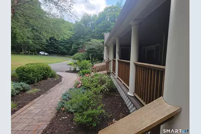 11 Gopher Road, Newtown, CT 06470 - Photo 12
