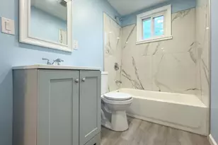 1248 N Main St, Waterbury, CT 06704 - Photo 14