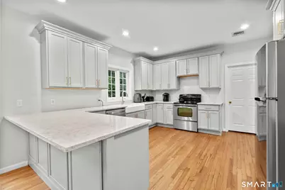 36 Little Fox Run, Shelton, CT 06484 - Photo 4