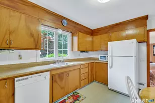 186 Reutemann Rd, North Stonington, CT 06359 - Photo 8