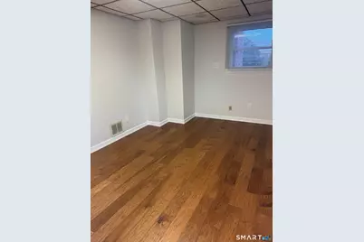 135 Elm Street, Enfield, CT 06082 - Photo 10