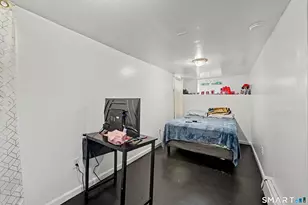 44 Toms Rd, Stamford, CT 06902 - Photo 30