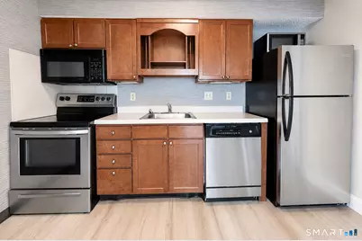 3 Long Wharf Drive #Studio, New Haven, CT 06511 - Photo 4