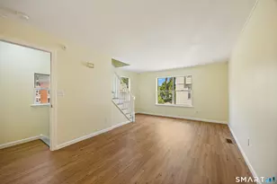 11 McClintock St, New Britain, CT 06053 - Photo 6