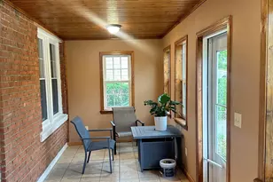 83 Faneuil St, Windsor, CT 06095 - Photo 2