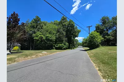 21 Pinecrest Drive, Prospect, CT 06712 - Photo 4