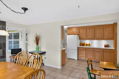 437 Lovely Street, Avon, CT 06001 - Photo 10