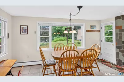 437 Lovely Street, Avon, CT 06001 - Photo 6
