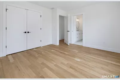 694 Jennings Road, Fairfield, CT 06824 - Photo 20